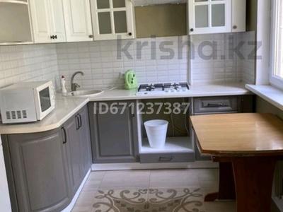 1-комнатная квартира · 42 м² · 1/13 этаж, Утеген батыра 17б за 15 000 〒 в Алматы, Ауэзовский р-н