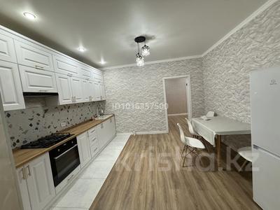 2-бөлмелі пәтер · 95 м² · 2/5 қабат, Алтын орда ш/а., Тәуелсіздік 9 — Тәуелсіздік 9 к 2, бағасы: 350 000 ₸ в Актобе, мкр. Алтын орда