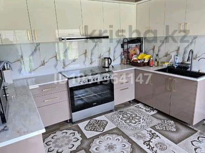 Жеке үй · 5 бөлме · 150 м² · 10 сот., Курмангазы 43 — Рмз, бағасы: 120 000 〒 в Туркестане