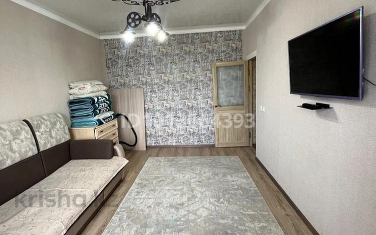 1-комнатная квартира · 36 м² · 5/5 этаж, мкр Алатау 46 за 10 млн ₸ в Таразе — фото 2