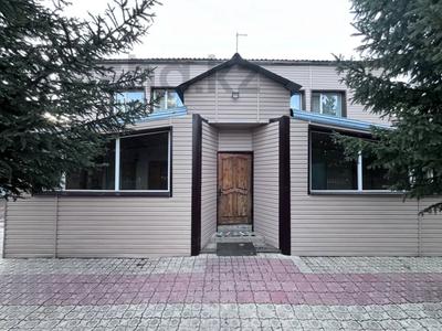 Отдельный дом · 5 комнат · 271 м² · 9 сот., мкр Кунгей , ул. Жакана Смакова 00 за ~ 70 млн 〒 в Караганде, Казыбек би р-н