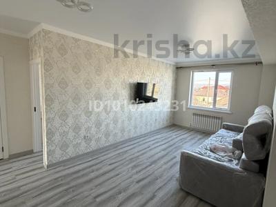 3-комнатная квартира · 80 м² · 2/5 этаж, Кабанбай Батыра 186 за 300 000 〒 в Талдыкоргане, мкр Жетысу