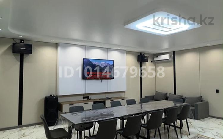 Дом · 3 комнаты · 150 м², База отдыха Солнышко 84/11 за 150 000 ₸ в Актау — фото 2