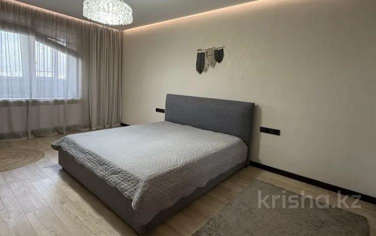 2-комнатная квартира · 65 м² · 18/19 этаж, Брусиловского за 350 000 ₸ в Алматы, Алмалинский р-н — фото 8