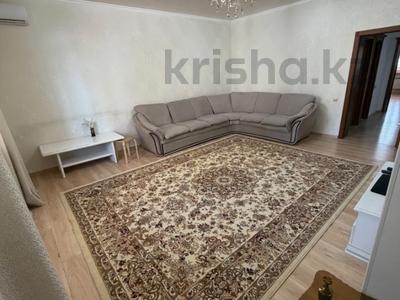 3-комнатная квартира · 110 м² · 4/18 этаж, Абдуллы Розыбакиева 289 за 500 000 ₸ в Алматы, Бостандыкский р-н