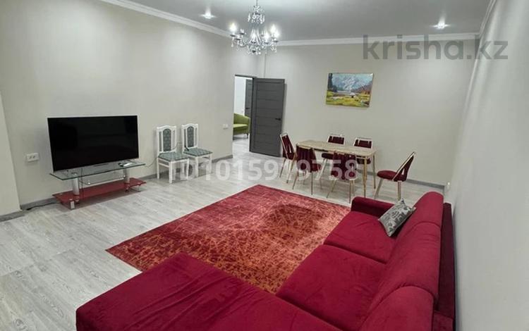 2-бөлмелі пәтер · 80 м² · 9/9 қабат, Курмангазы 21, бағасы: 350 000 ₸ в Атырау — фото 2