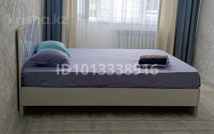2-комнатная квартира · 55 м² · 1/5 этаж, 28-й мкр 14 — Супермаркет Аман,Метрополис за 13 000 ₸ в Актау — фото 2