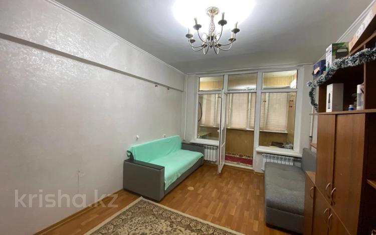 1-бөлмелі пәтер · 35 м² · 1/5 қабат, мкр Таугуль-1, Токтобаева, бағасы: 23 млн ₸ в Алматы, Ауэзовский р-н — фото 3