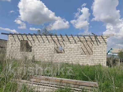 Отдельный дом · 4 комнаты · 143 м² · 10 сот., Буктеев 9А за 4 млн ₸ в Мартуке