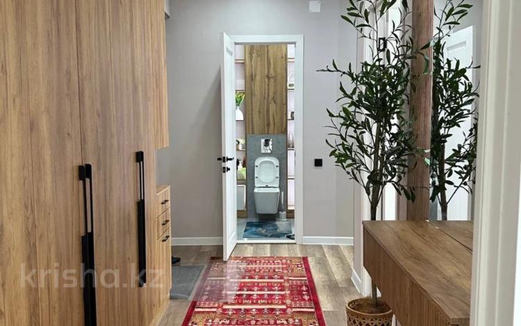 2-комнатная квартира · 70 м² · 6/9 этаж, 33-й мкр 15 за 29 млн ₸ в Актау — фото 2