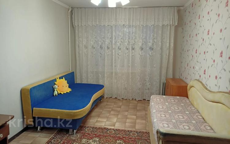 1-комнатная квартира · 33.5 м² · 8/9 этаж, пр. Мира — Школа №19, №24. Поликлиника, ТД Одежда за 7.5 млн ₸ в Темиртау — фото 2