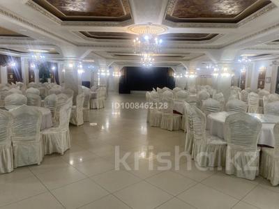 Магазины и бутики, общепит, бани, гостиницы и зоны отдыха, фитнес и спорт, медцентры и аптеки, студии · 1000 м² за 3.5 млн 〒 в Петропавловске