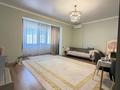 3-комнатная квартира · 112 м² · 6/15 этаж, Мкр. Самал-3 15 — ,Аль фараби за 140 млн ₸ в Алматы, Медеуский р-н