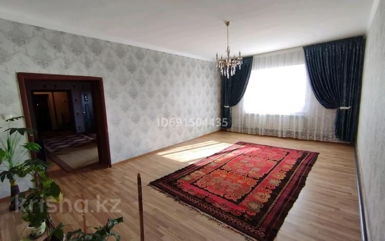 Отдельный дом • 5 комнат • 150 м² • 10 сот., Карменова за 23 млн 〒 в Туркестане — фото 2