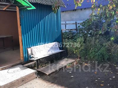Отдельный дом · 3 комнаты · 100 м² · 10 сот., Мукатаева 19А — Мукатаева за 20 млн 〒 в Зайсане