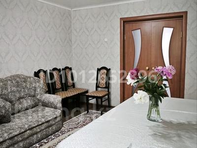 3-комнатная квартира · 60 м² · 5/5 этаж, Алия Молдагулова 26 дом за 17.9 млн ₸ в Уральске