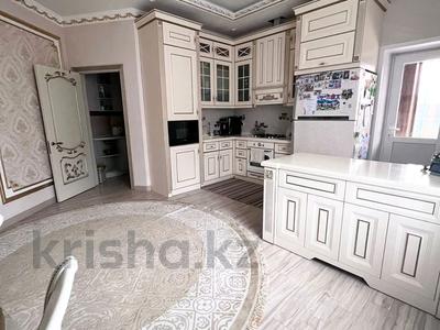 Отдельный дом · 5 комнат · 408 м² · 12 сот., Наурызбай батыра 43 за 250 млн 〒 в Кокшетау
