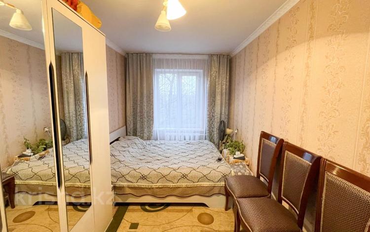 3-бөлмелі пәтер · 59 м² · 4/5 қабат, Самал 17, бағасы: 18.5 млн ₸ в Талдыкоргане, мкр Самал — фото 2