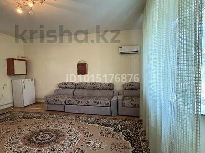 1-бөлмелі пәтер · 24 м², мкр СМП 136, Ленинград 6 — Садик бар уйдын касында магазин, бағасы: 80 000 ₸ в Атырау