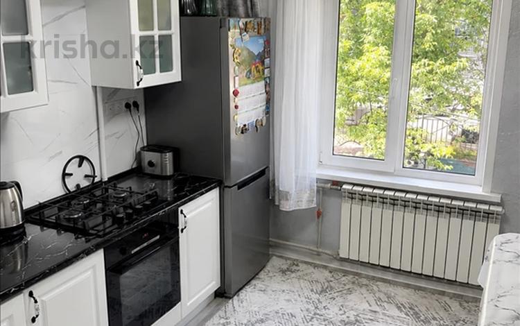 3-бөлмелі пәтер · 70 м² · 2/5 қабат, мкр Мамыр-2 — Шаляпина, бағасы: 51 млн ₸ в Алматы, Ауэзовский р-н — фото 4
