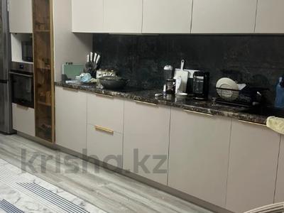 2-комнатная квартира · 85 м² · 9/20 этаж, мкр Мамыр-1 за 70.7 млн ₸ в Алматы, Ауэзовский р-н