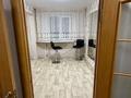 2-комнатная квартира · 55.2 м² · 2/5 этаж, пр.Абая 5/1 за 22 млн ₸ в Усть-Каменогорске, Ульбинский — фото 13