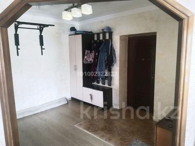 3-комнатная квартира · 72 м² · 1/2 этаж, Квартал б 3 за 17 млн 〒 в Семее