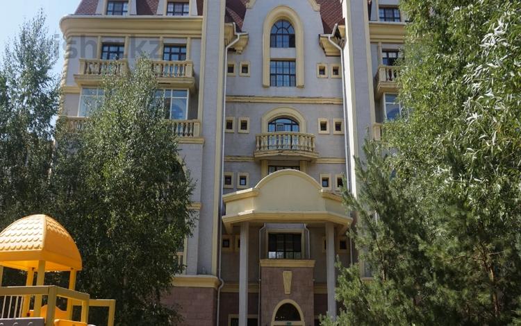 7-комнатная квартира · 401.9 м², мкр Комсомольский, Қыз Жібек 45 за ~ 250.2 млн ₸ в Астане, Есильский р-н — фото 2