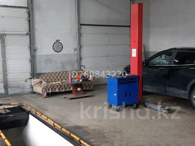 Офисы, магазины и бутики, склады, азс, автосервисы и автомойки · 4000 м² за 250 млн 〒 в Сатпаев