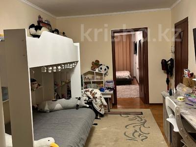 3-комнатная квартира, 60 м², 3/5 этаж, Жарокова за 35.5 млн 〒 в Алматы, Алмалинский р-н