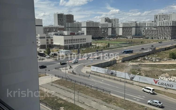 1-комнатная квартира · 45 м² · 7/12 этаж, Жумекен Нажимеденов 26 — Нажмединова/азербаева за 28 млн ₸ в Астане, Сарайшык р-н — фото 2