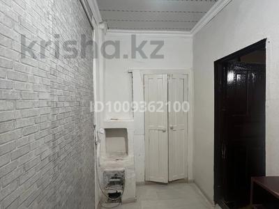 Отдельный дом · 2 комнаты · 40 м², мкр Рембаза, Гайдара 16 за 60 000 〒 в Атырау