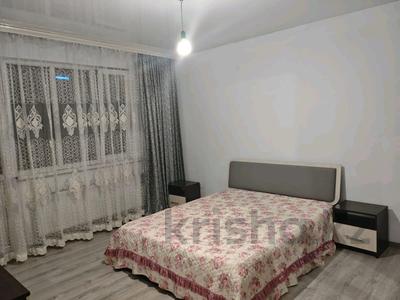 2-комнатная квартира · 86 м² · 14/15 этаж, Толе би 273/5 за 300 000 ₸ в Алматы, Алмалинский р-н