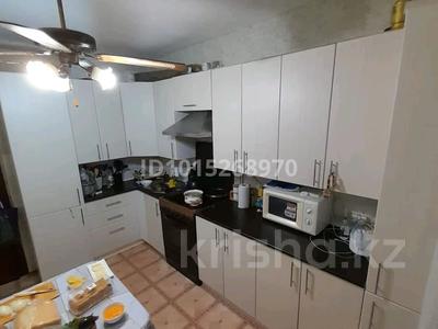 2-бөлмелі пәтер · 55 м² · 4/5 қабат, Заводская, бағасы: 12.5 млн ₸ в Аксае