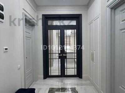 3-комнатная квартира · 105 м² · 8/14 этаж, 16-й мкр. 85 за 55 млн ₸ в Актау, 18-й мкр 