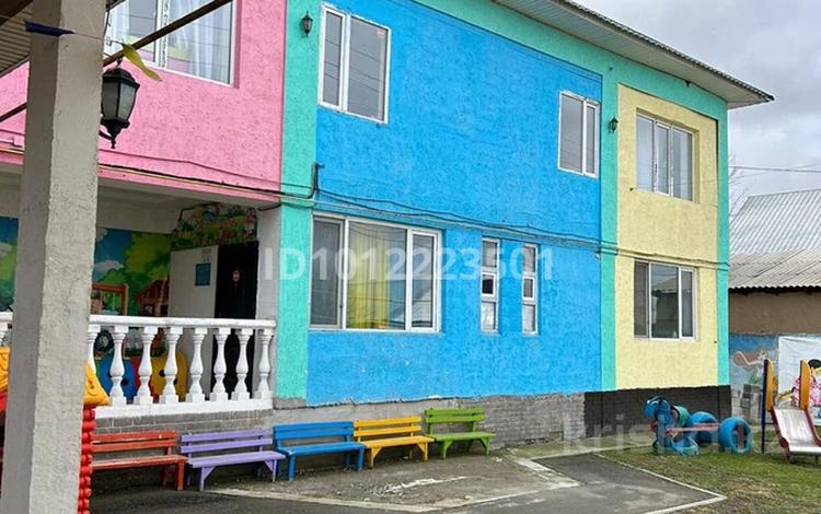 Отдельный дом · 5 комнат · 500 м² · 10 сот., Момышұлы 8 — 12 школа за ~ 116 млн ₸ в Байсерке — фото 2