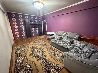 Аренда квартир в Восточно-Казахстанской обл.: 3-комнатная квартира · 60 м² · 2/5 этаж · помесячно, Амре Кашаубаева 16 за 170 000 〒 3-комнатная квартира · 60 м² · 2/5 этаж · помесячно, Амре Кашаубаева 16 за 170 000 〒 в Усть-Каменогорске, Ульбинский