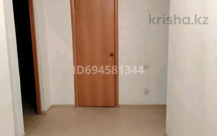 2-комнатная квартира · 58 м² · 2/5 этаж, Сенная 18 за 21 млн ₸ в Петропавловске — фото 2