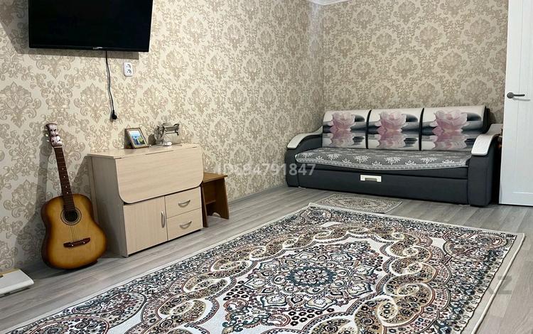 2-комнатная квартира · 48 м² · 2/5 этаж, мкр 4 5 за 20.5 млн ₸ в Уральске — фото 8