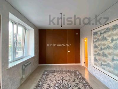 2-комнатная квартира · 75 м² · 1/5 этаж, мкр Асар-2 3390В за 150 000 ₸ в Шымкенте, Абайский р-н