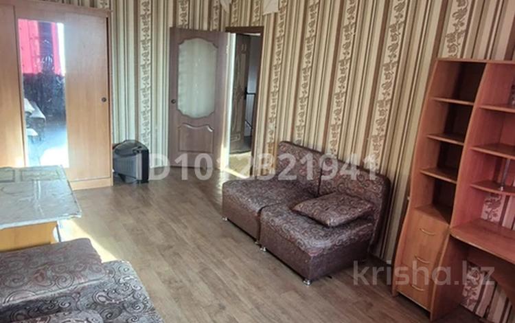 1-бөлмелі пәтер · 30 м² · 5/5 қабат, 6-й мкр. 34, бағасы: 3.8 млн ₸ в Степногорске — фото 2