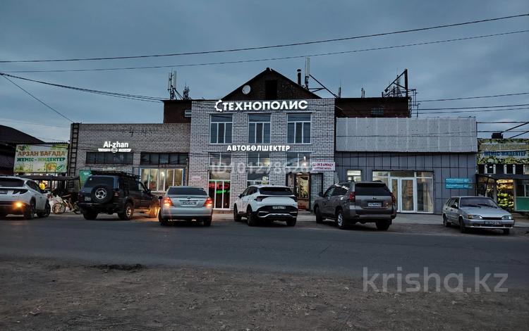 Свободное назначение, офисы, магазины и бутики, склады, общепит, салоны красоты, фитнес и спорт, медцентры и аптеки, образование, развлечения, кабинеты и рабочие места, студии · 550 м² за ~ 1.9 млн ₸ в  — фото 5