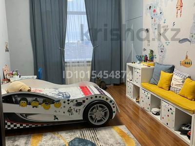3-бөлмелі пәтер · 96.4 м² · 12/16 қабат, Республики 9/2, бағасы: 61 млн ₸ в Астане, Сарыарка р-н
