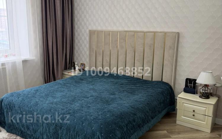 2-комнатная квартира · 82 м² · 3/9 этаж, мкр. Алтын орда, Алия Молдагулова 66/2 — Напротив теннисного корта за 38 млн ₸ в Актобе — фото 2