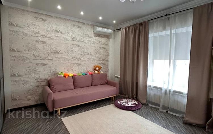 4-комнатная квартира · 129.6 м² · 8/8 этаж, мкр. Алтын орда, Санкибай батыра за 51.9 млн ₸ в Актобе — фото 2