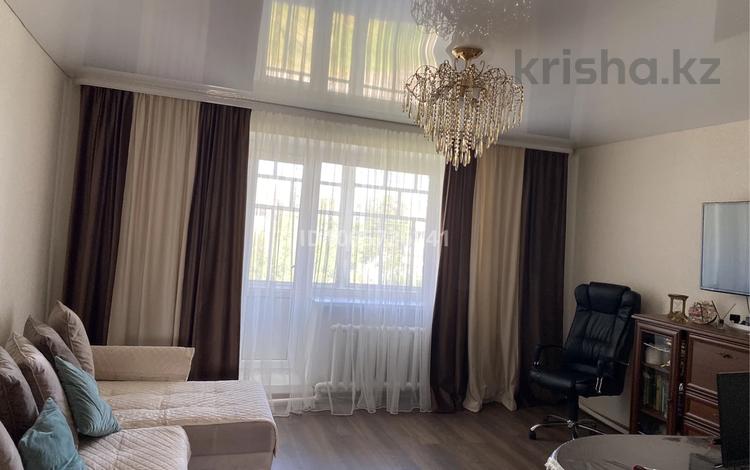3-бөлмелі пәтер · 67 м² · 2/2 қабат, Жамбыла 11 3, бағасы: 15 млн ₸ в  — фото 2
