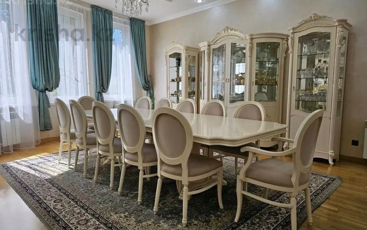 5-бөлмелі пәтер · 211 м² · 2/8 қабат, Мкр. Мирас 157, бағасы: 1.6 млн ₸ в Алматы, Бостандыкский р-н — фото 38