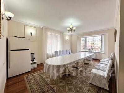 Отдельный дом · 6 комнат · 650 м² · 15 сот., Байдибек Карашаулы за 4 млн ₸ в Астане, Сарайшык р-н