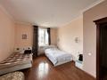 Отдельный дом · 6 комнат · 650 м² · 15 сот., Байдибек Карашаулы за 4 млн ₸ в Астане, Сарайшык р-н — фото 8