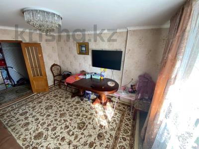 3-комнатная квартира · 62.4 м² · 9/10 этаж, мкр 11 за 18 млн 〒 в Актобе